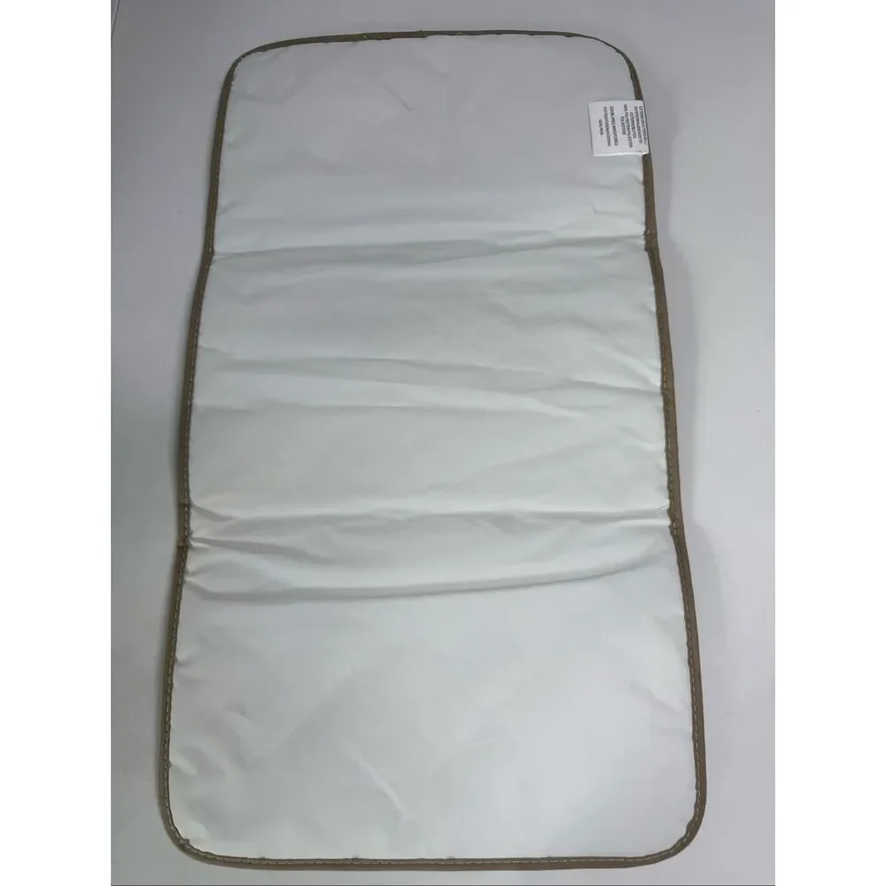 Beaba Changing Mat Tan Quilted - Picture 6 of 7